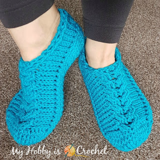 Chic Cable Slippers by My Hobby is Crochet