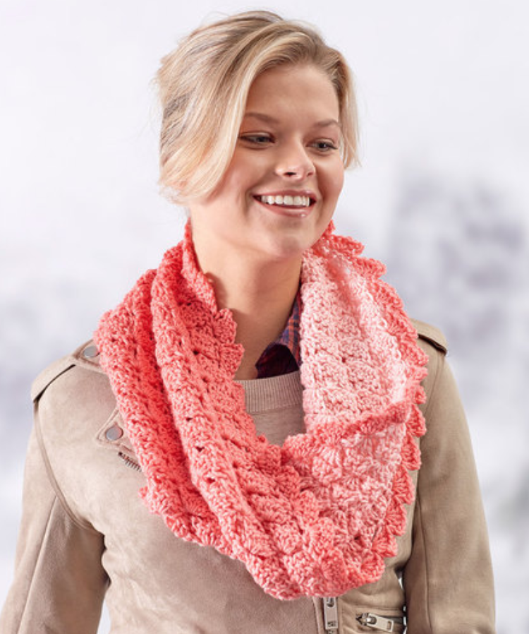 FREE Crochet Sweet Shells Twisted Cowl-Pantone color of the year Living Coral