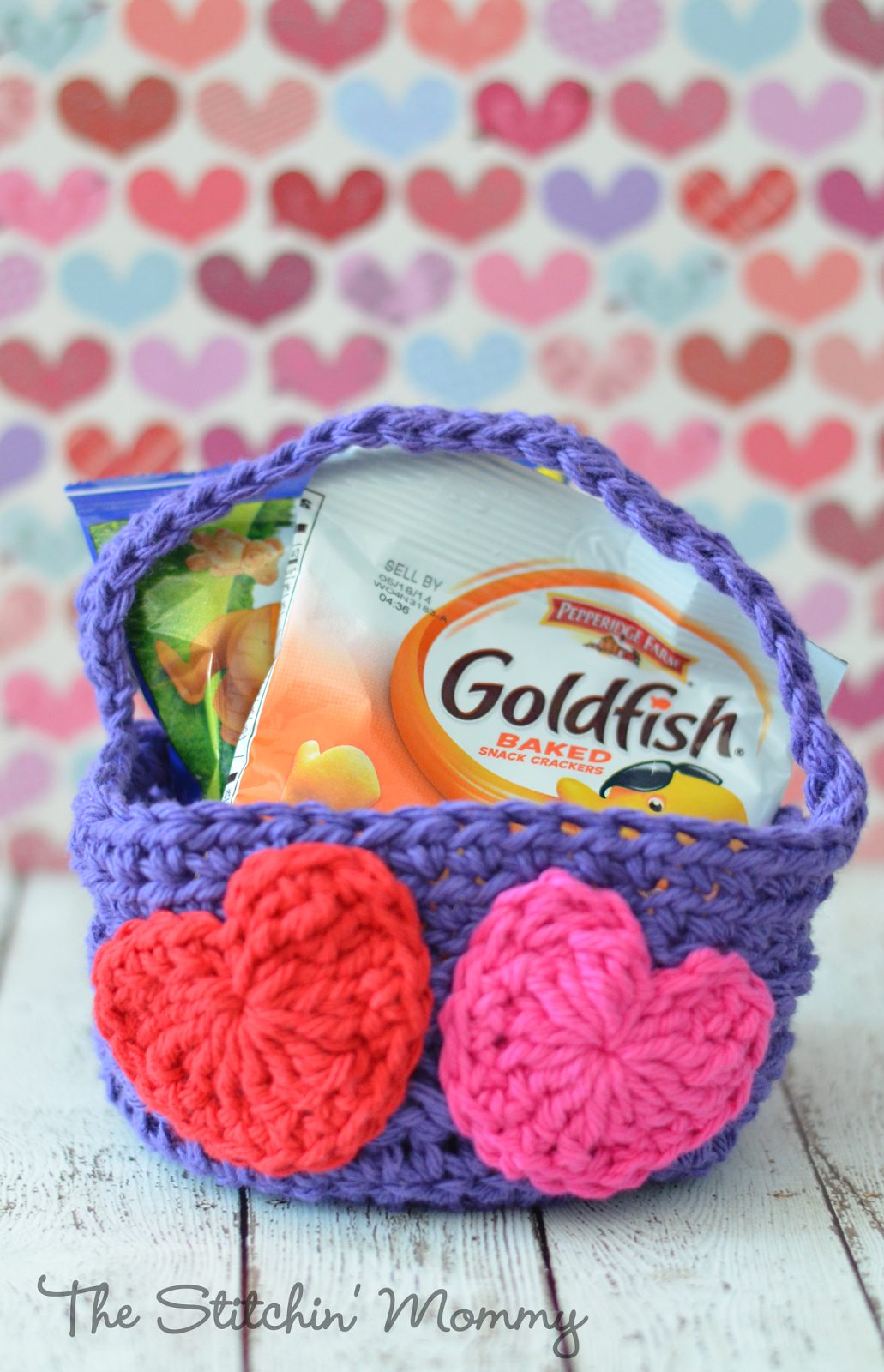 FREE Easy Crochet Valentine Basket