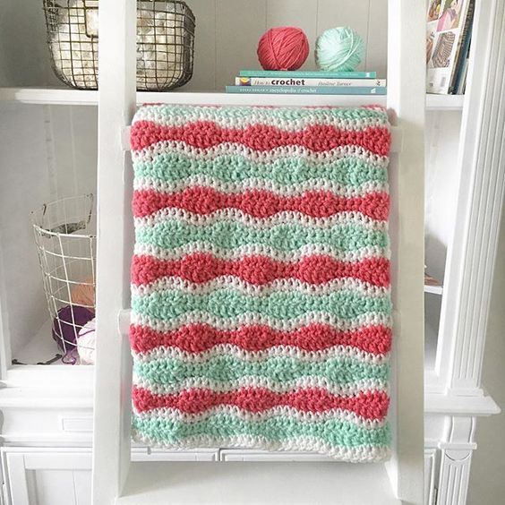 FREE Crochet Mint and Coral Single and Double Crochet Blanket-using Pantone color of the year Living Coral