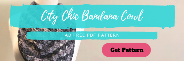Download the FREE City Chic Bandana Cowl from yarnspirations