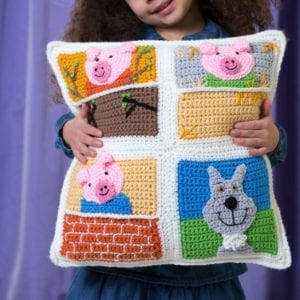 Red Heart Three Little Pigs Pillow Free Crochet Pattern
