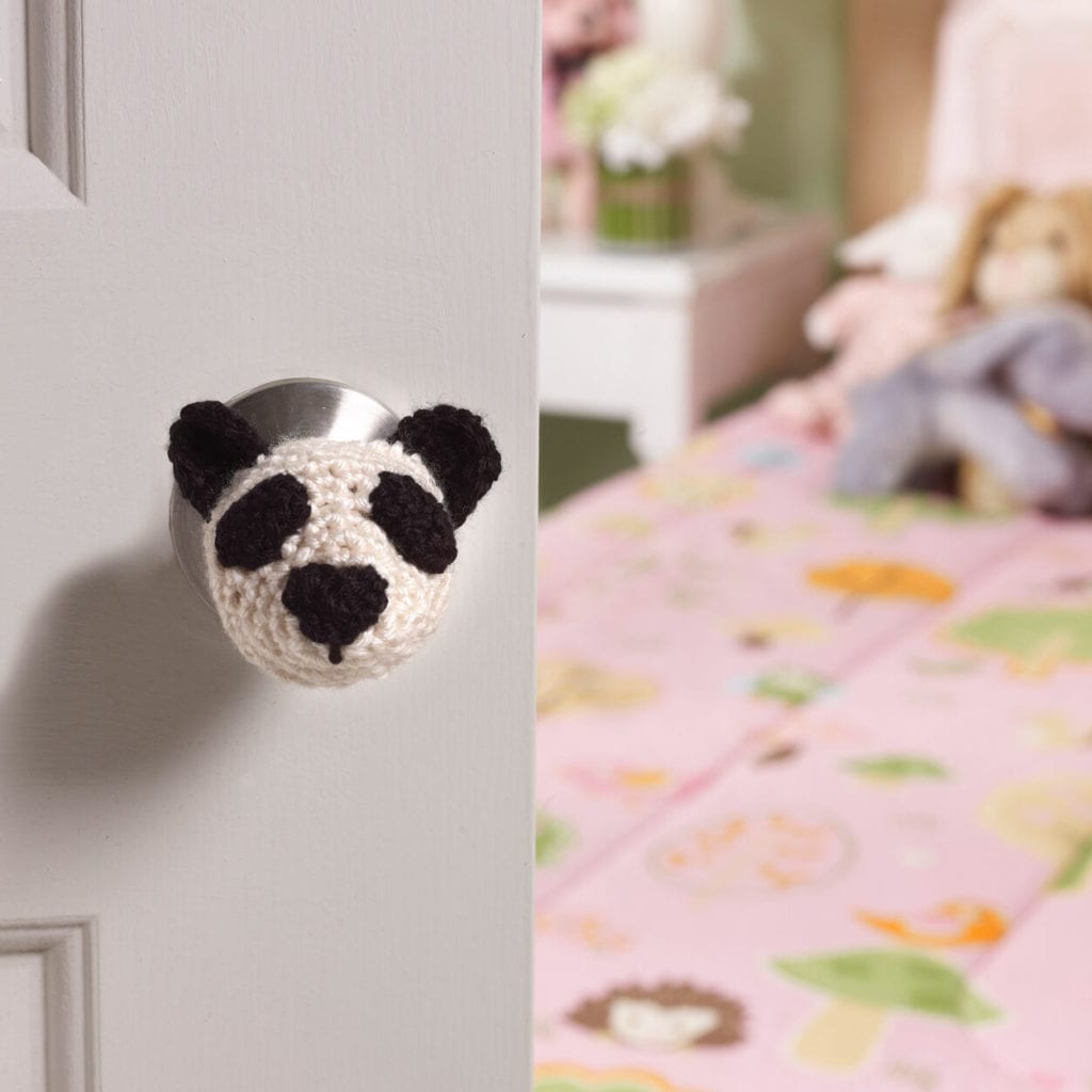 Panda Doorknob Cozy Free Crochet Pattern