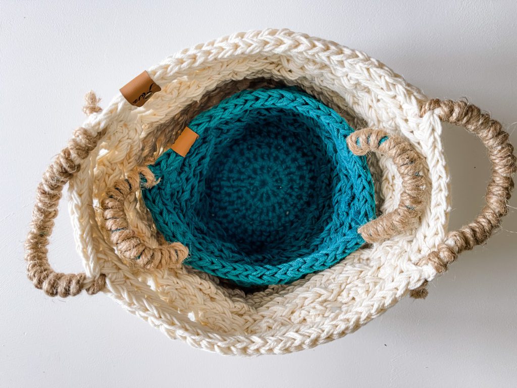 crochet cable nesting baskets