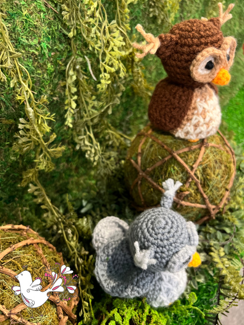 Alden the owl - amigurumi free crochet animal pattern.