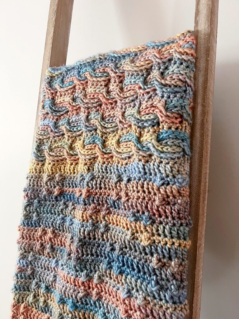 horizontal crochet cables on the Sandwallen crochet cable blanket pattern - Marly Bird