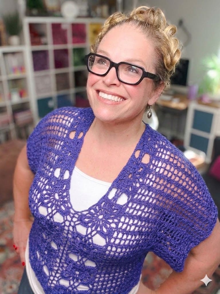Free crochet floral motif tee pattern in purple — size-inclusive lacy summer crochet sweater by Marly Bird