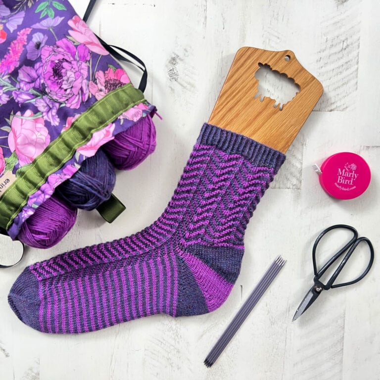 My First Toe-Up Knit Socks | Free Pattern + German Short Row Heel