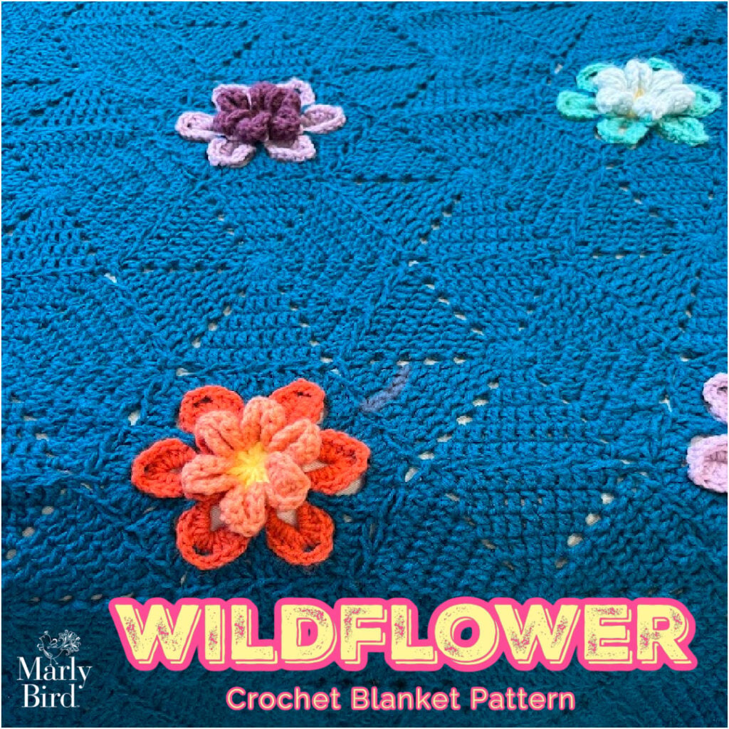 Join as you go hexagon crochet construction technique for the Wildflower Hexagon Motif Blanket by Marly Bird